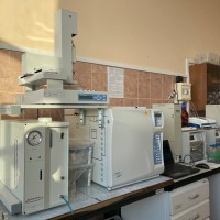 �. ������������